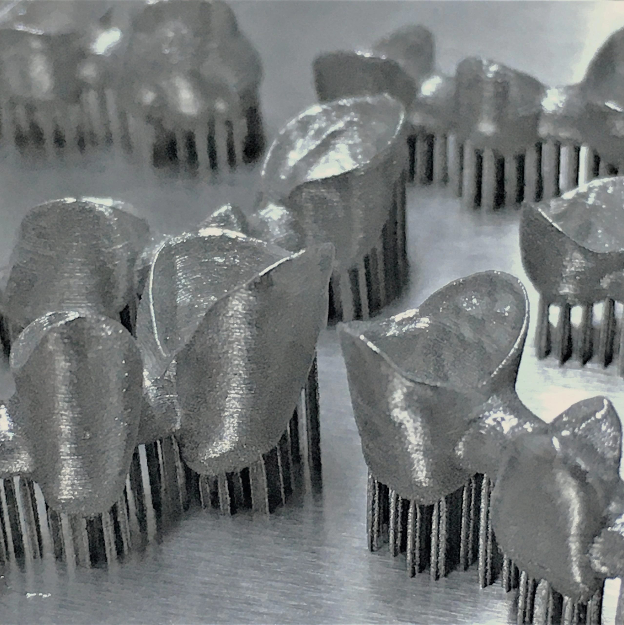 Close-up crowns and bridges metal parts